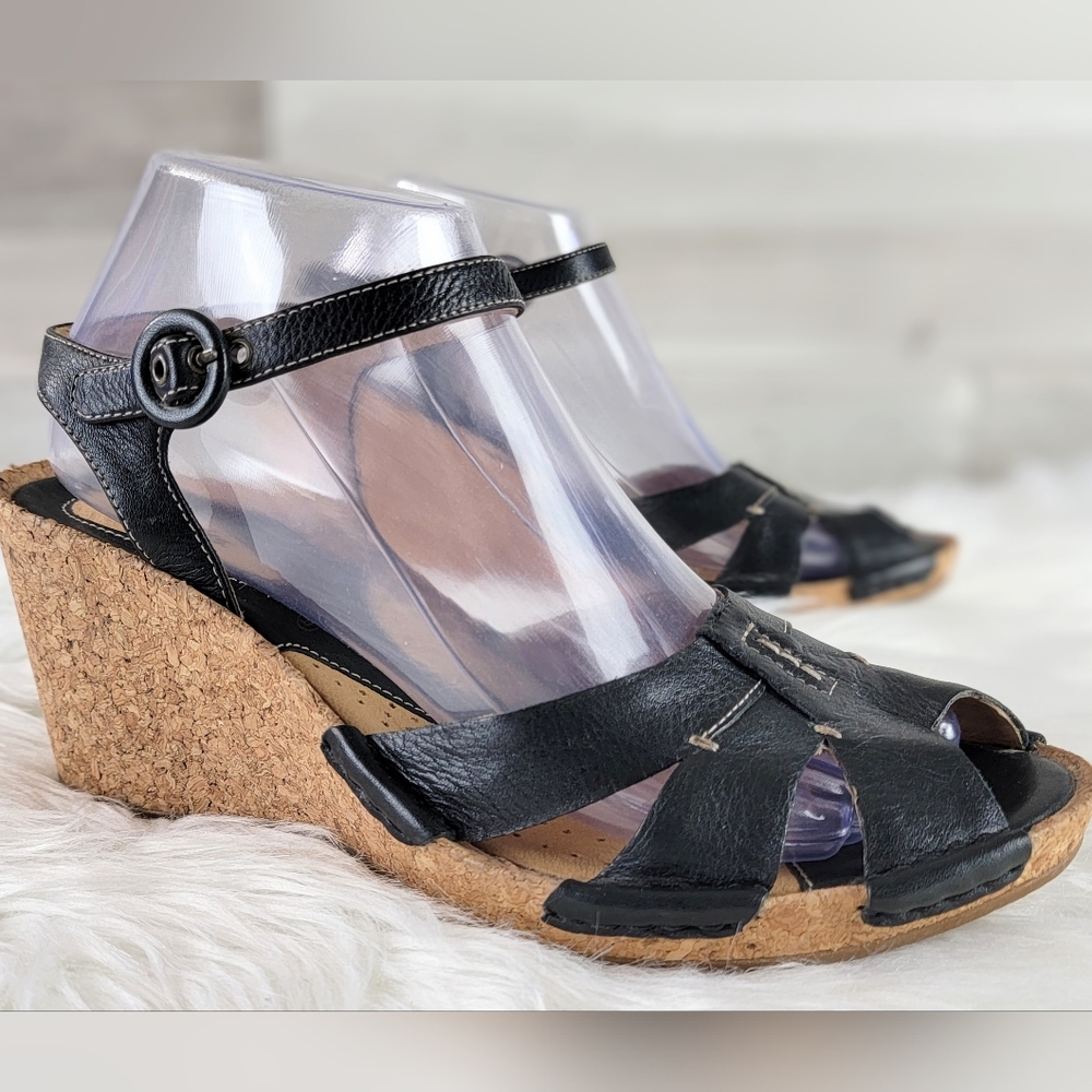 Clarks Artisan Black Leather Peep Toe Cork Wedge Sandals Women's Size 8½ - Picture 2 of 16